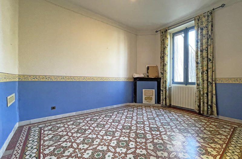 Maison - 142 m² - 7 pièces