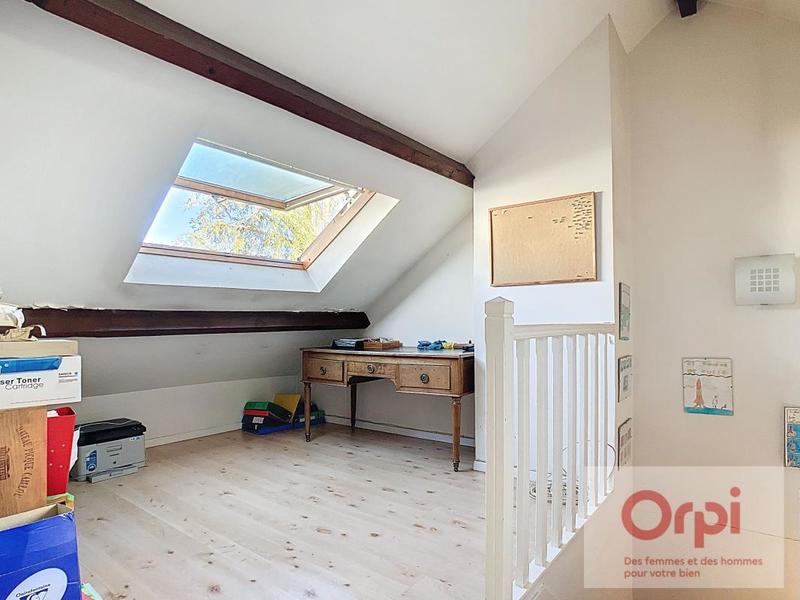 Maison - 174 m² - 6 pièces