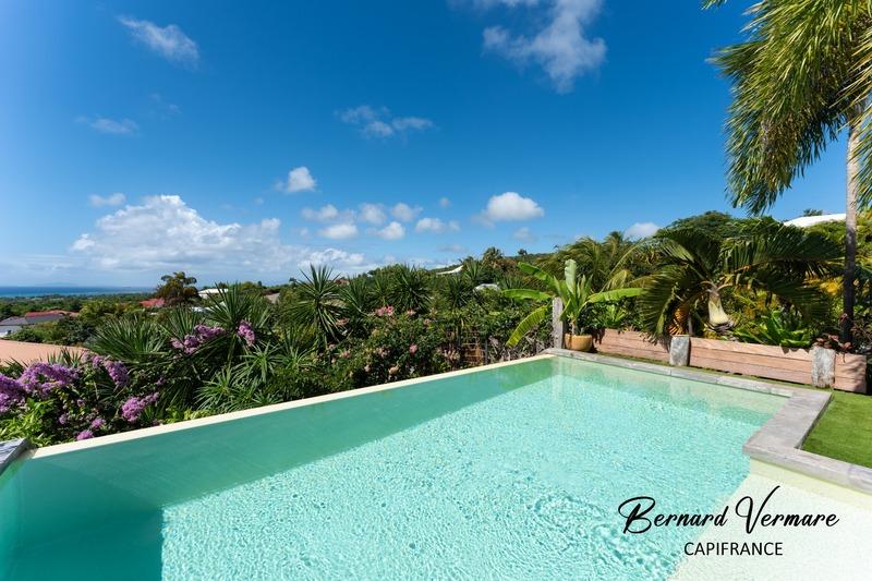 Demeure - 196 m² - 8 pièces