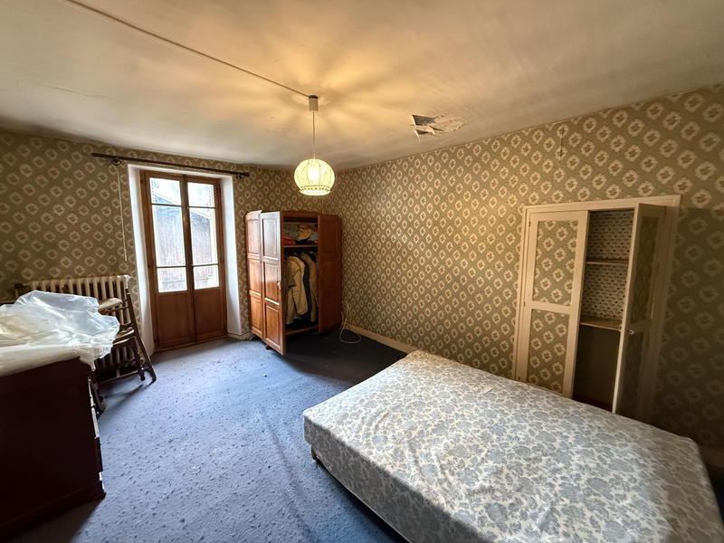 Maison - 180 m² - 6 pièces