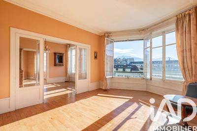Appartement - 127 m² - 5 pièces