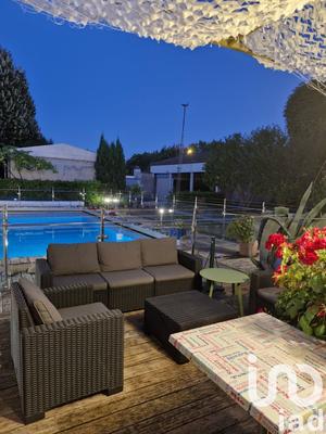 Maison - 500 m² - 14 pièces