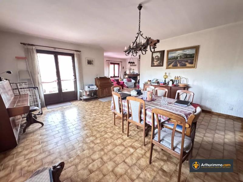 Maison - 130 m² - 4 pièces