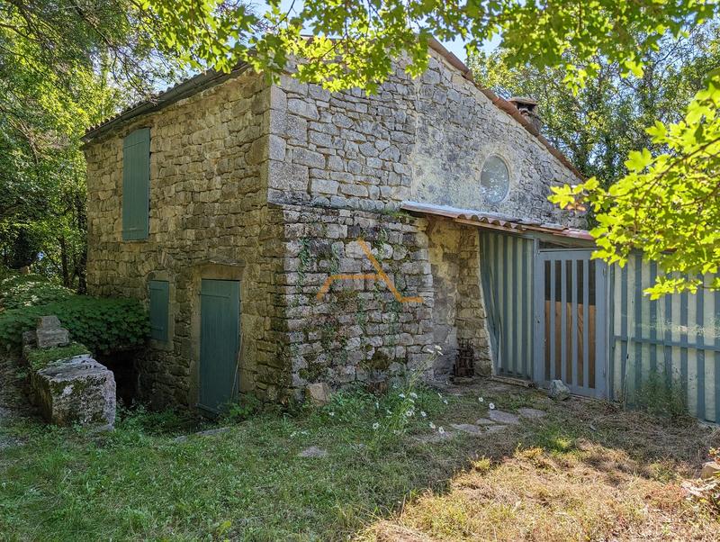 Maison en pierre - 74 m² - 4 pièces
