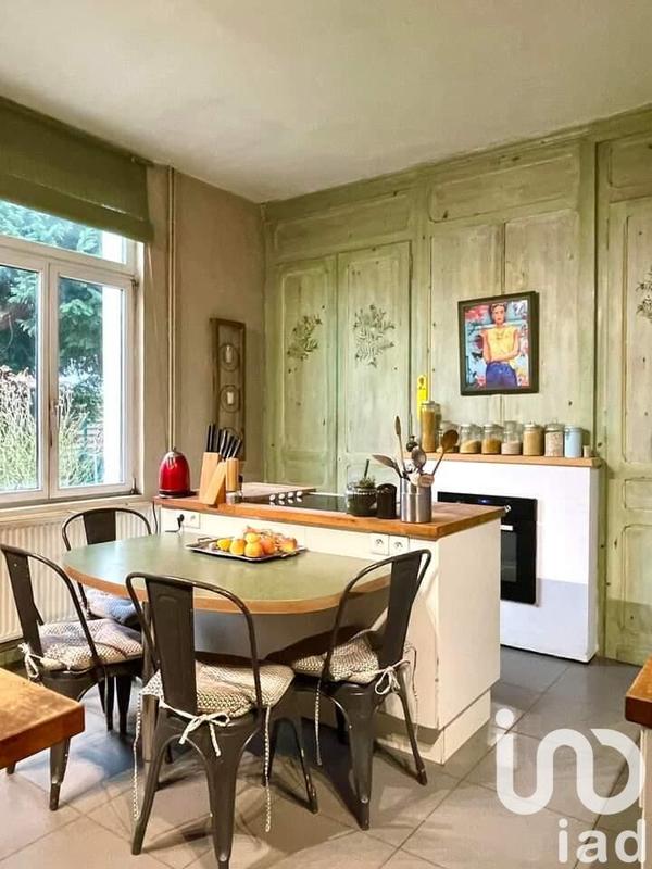 Maison - 158 m² - 7 pièces