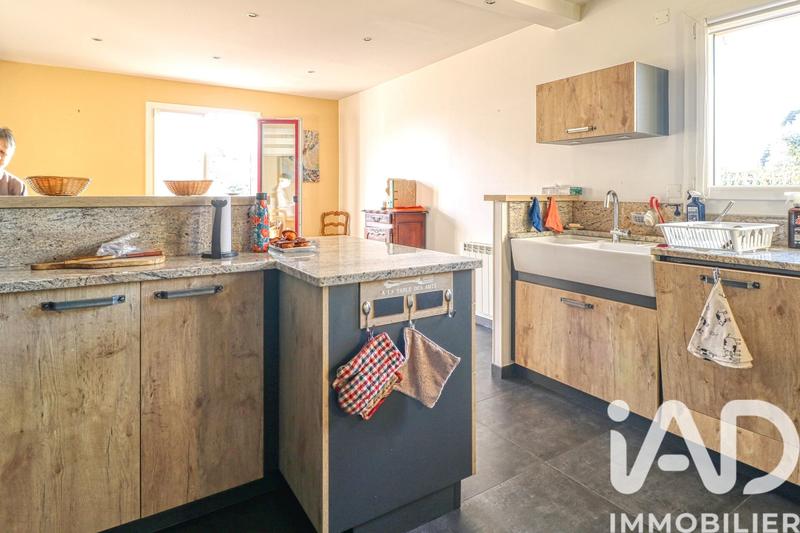 Maison - 123 m² - 8 pièces