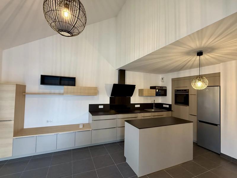 Appartement - 89 m² - 4 pièces