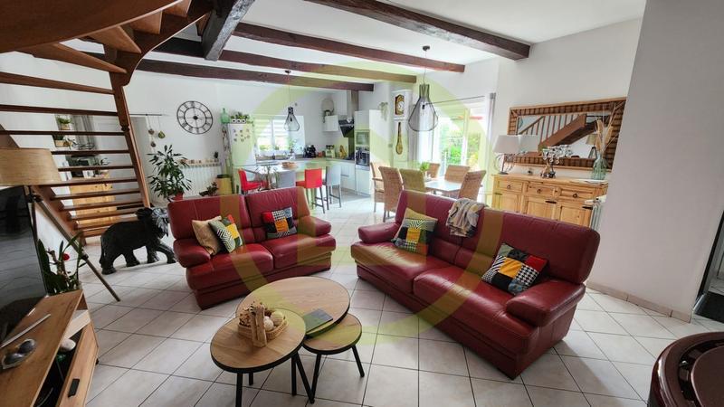 Maison - 140 m² - 7 pièces