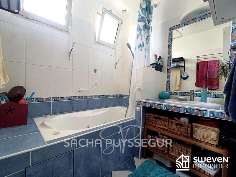 Maison - 109 m² - 5 pièces