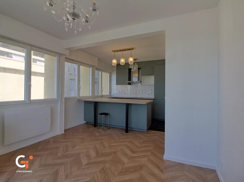 Appartement - 93 m² - 4 pièces