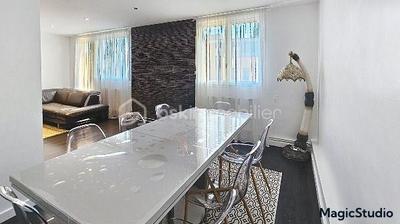 Appartement - 92 m² - 5 pièces