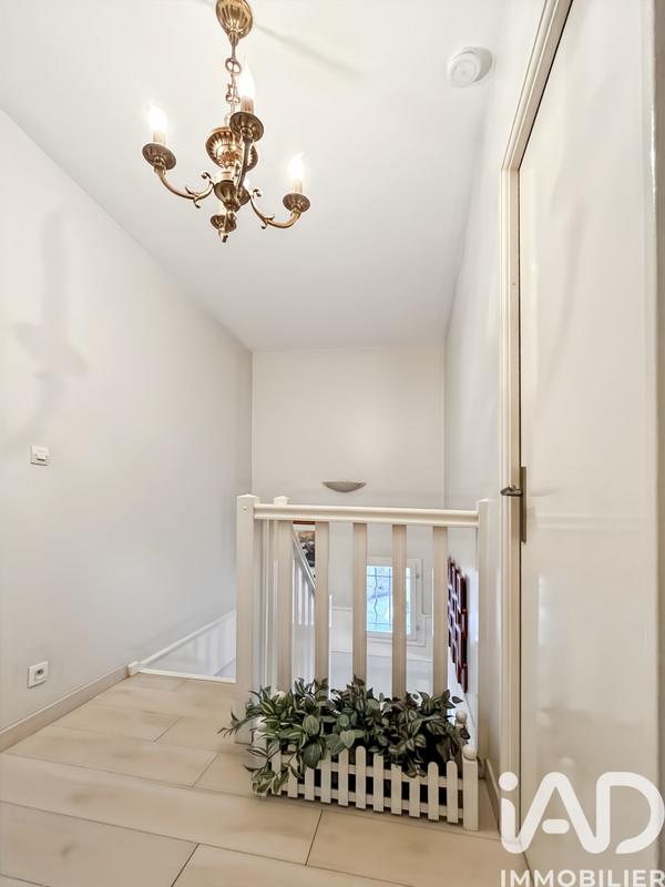 Maison - 120 m² - 4 pièces