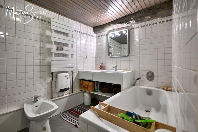 Maison - 161 m² - 7 pièces