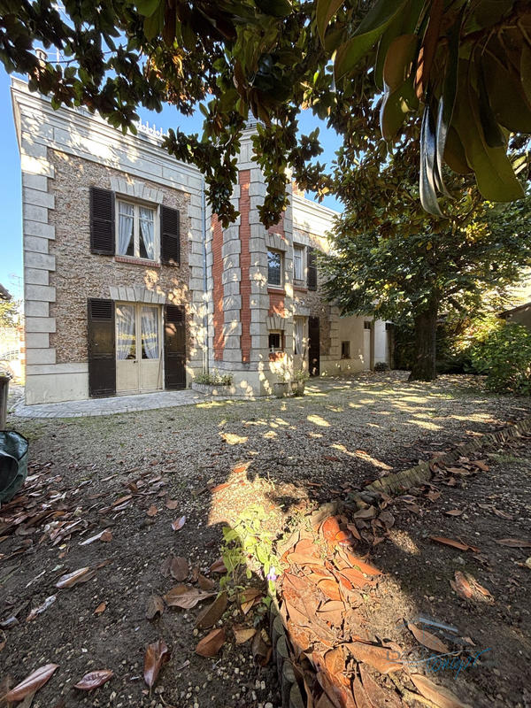 Maison ancienne - 125 m² - 5 pièces