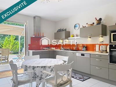 Maison - 291 m² - 8 pièces