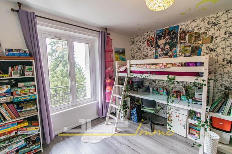 Appartement - 89 m² - 3 pièces