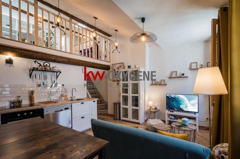 Immeuble - 100 m² - 6 pièces