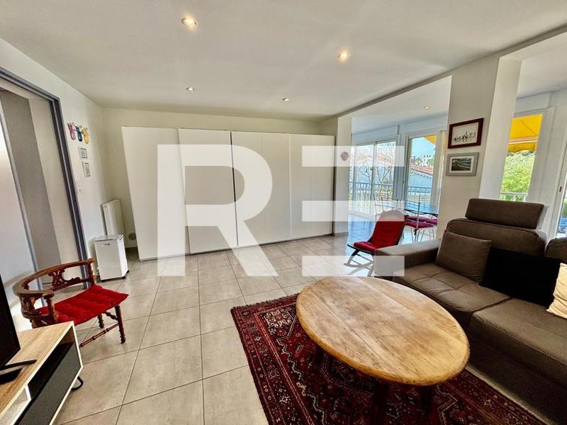 Appartement - 69 m² - 3 pièces