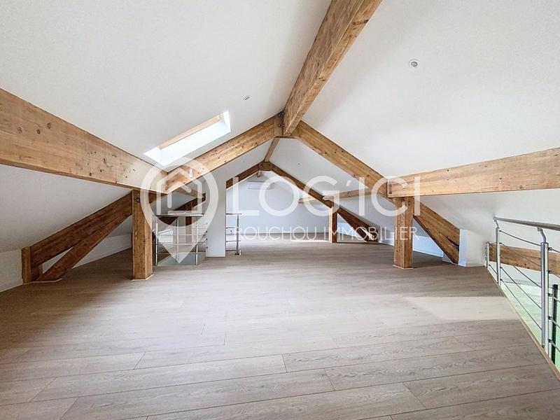 Maison - 200 m² - 6 pièces