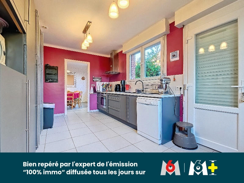 Maison - 250 m² - 10 pièces