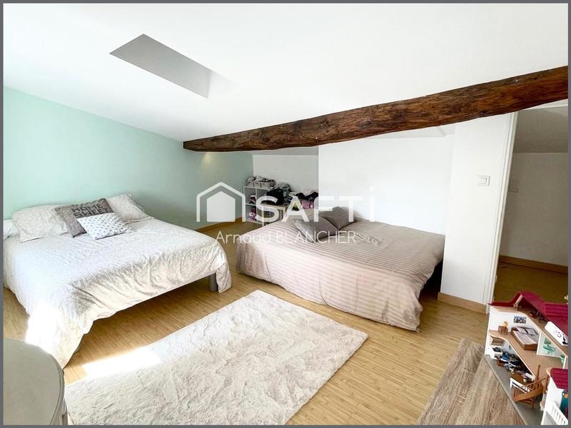 Maison - 104 m² - 6 pièces