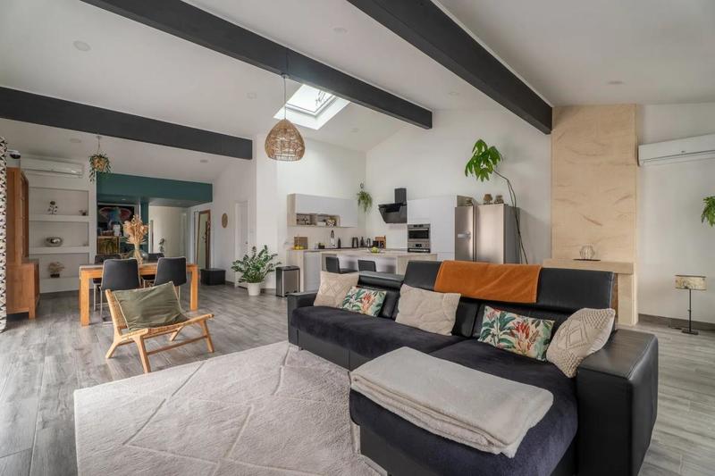 Maison - 146 m² - 6 pièces