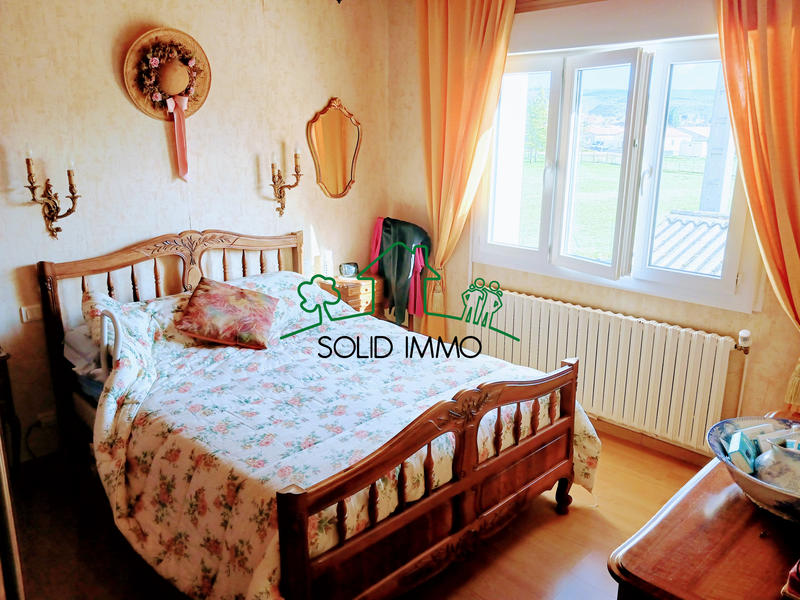 Maison - 190 m² - 8 pièces