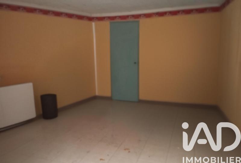 Maison - 300 m² - 11 pièces