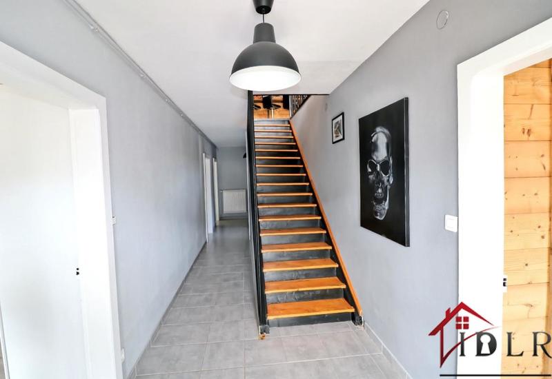 Duplex - 165 m² - 4 pièces