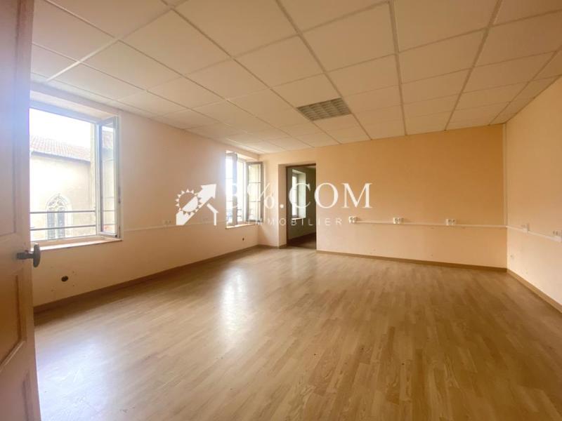 Maison - 152 m² - 2 pièces