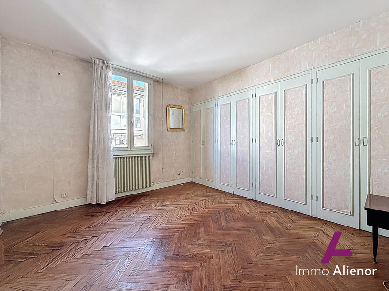 Maison - 123 m² - 6 pièces