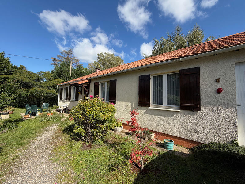 Maison - 111 m² - 5 pièces