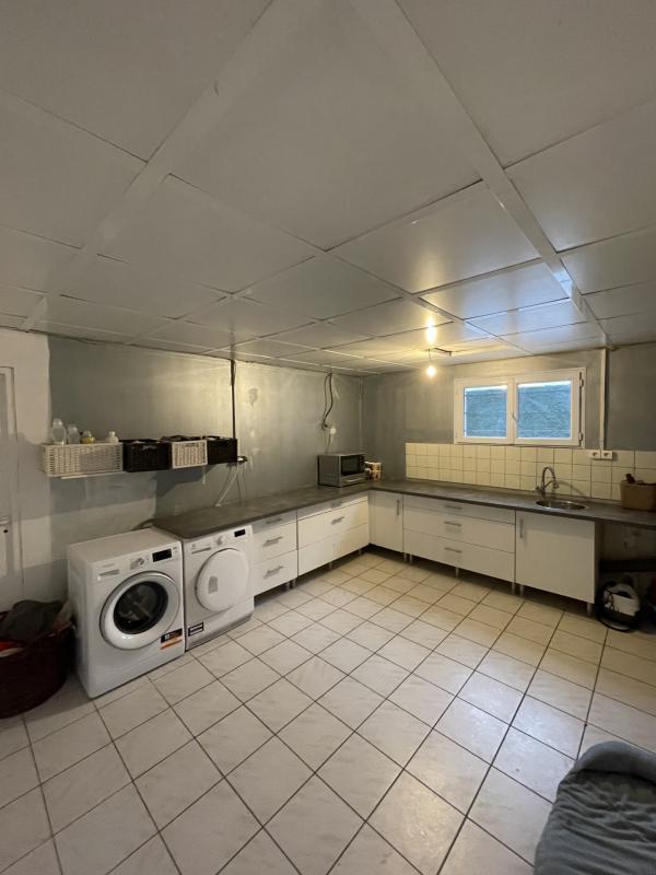 Propriété - 150 m² - 5 pièces