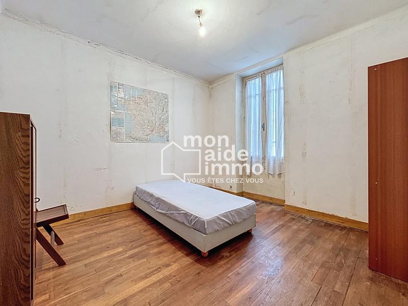 Maison - 96 m² - 4 pièces