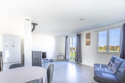 Maison - 87 m² - 5 pièces