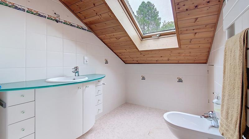 Maison - 258 m² - 5 pièces