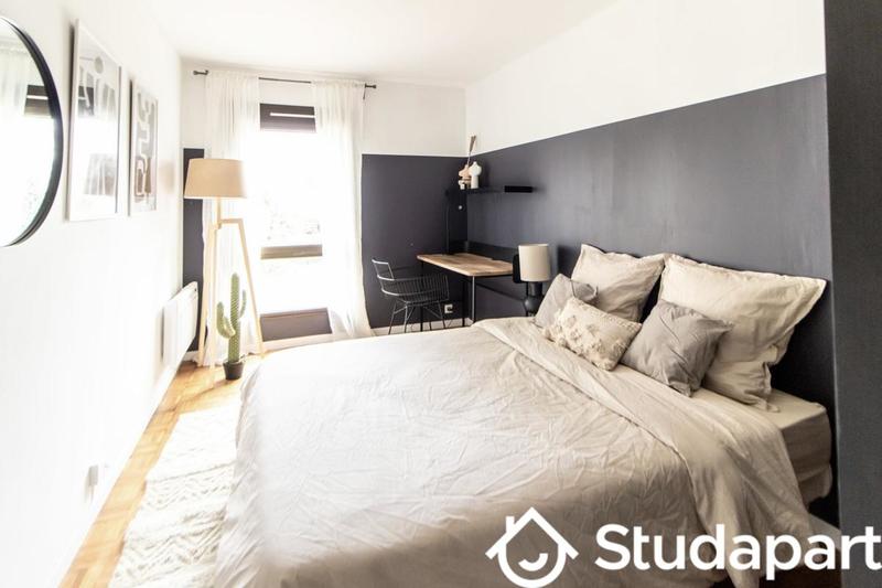 Chambre - 15 m² - 1 pièce