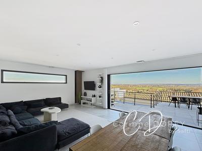 Maison - 116 m² - 4 pièces