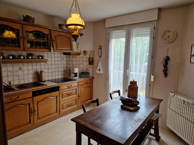 Appartement - 80 m² - 4 pièces