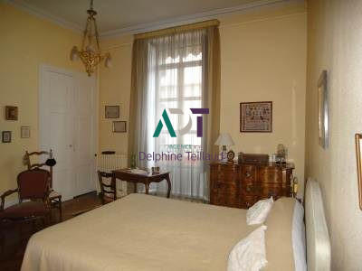 Appartement - 174 m² - 5 pièces