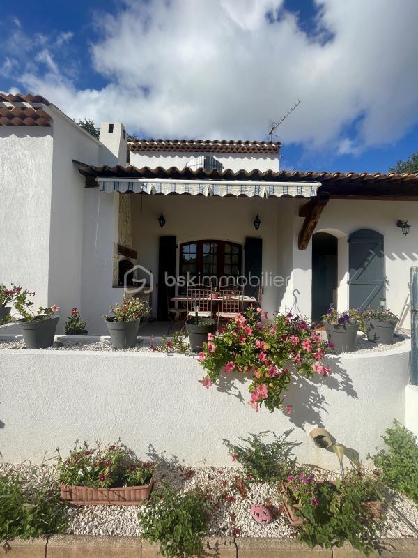 Propriété - 160 m² - 6 pièces