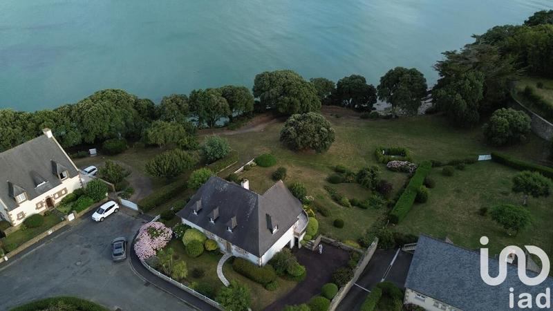 Maison - 186 m² - 5 pièces