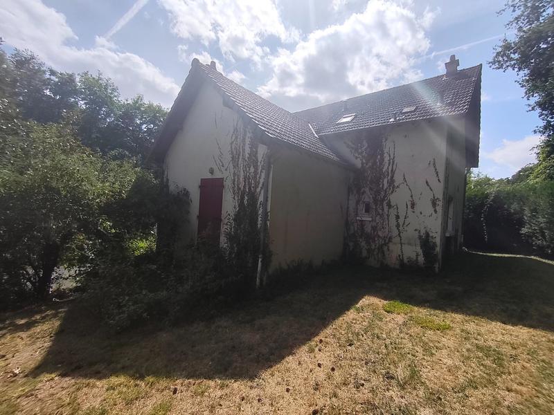 Maison - 99 m² - 6 pièces