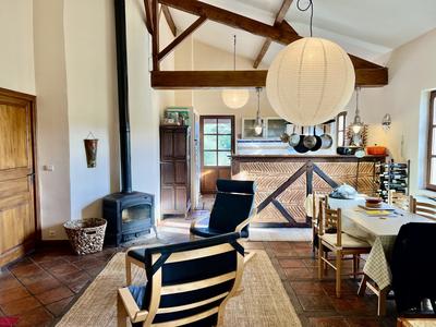 Maison - 95 m² - 3 pièces