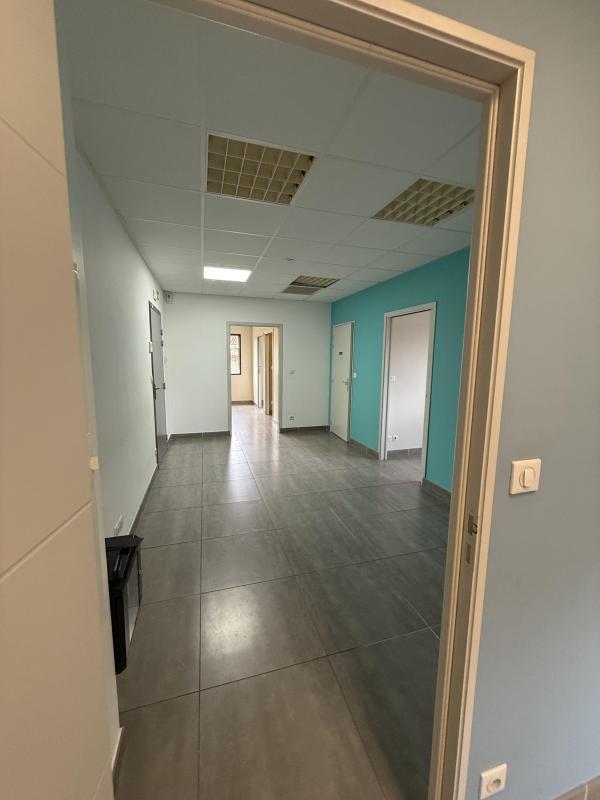 Local commercial - 68 m²