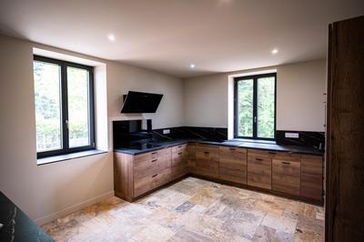 Maison - 180 m² - 6 pièces