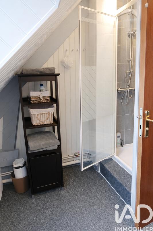 Maison - 104 m² - 5 pièces