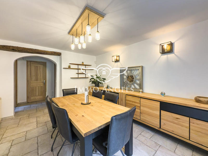 Maison ancienne - 140 m² - 5 pièces