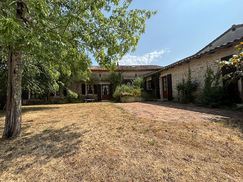 Maison - 176 m² - 5 pièces