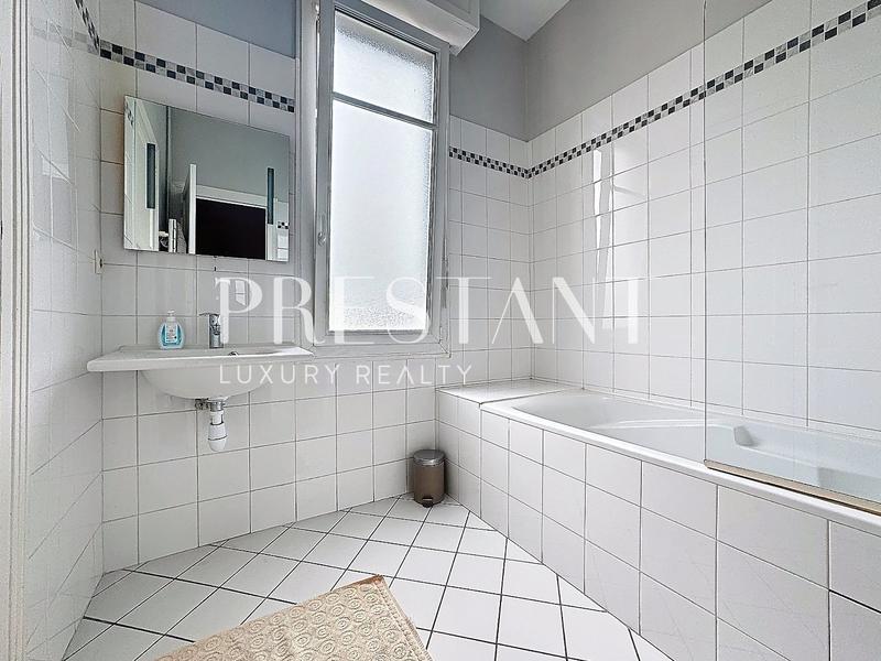 Maison - 111 m² - 6 pièces